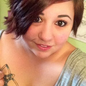 Meet your Posher, Jade