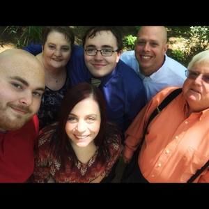 Meet your Posher, Kendra