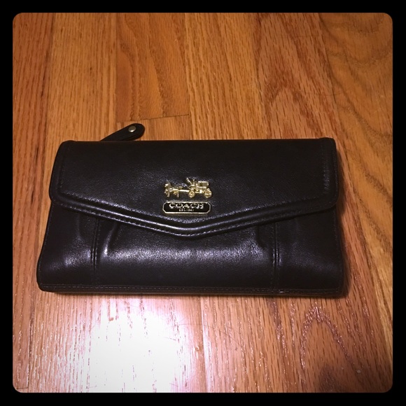 Coach wallet