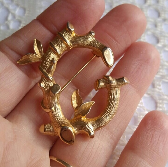 Bundled! - Picture 2 of 5