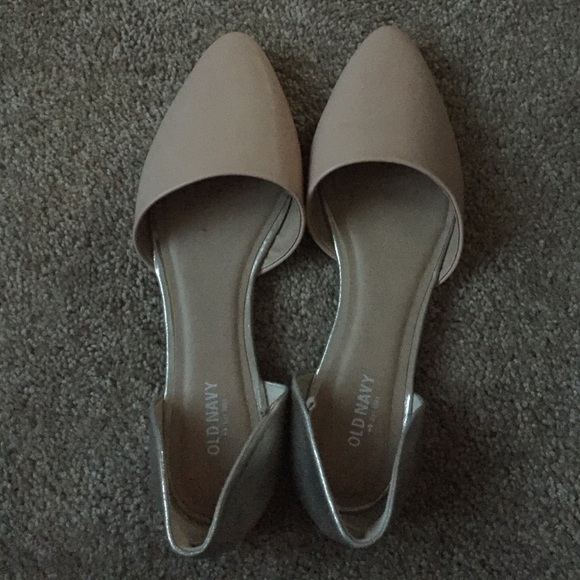 Pink/nude and Gold Pointed Toe Cut-Out Flats