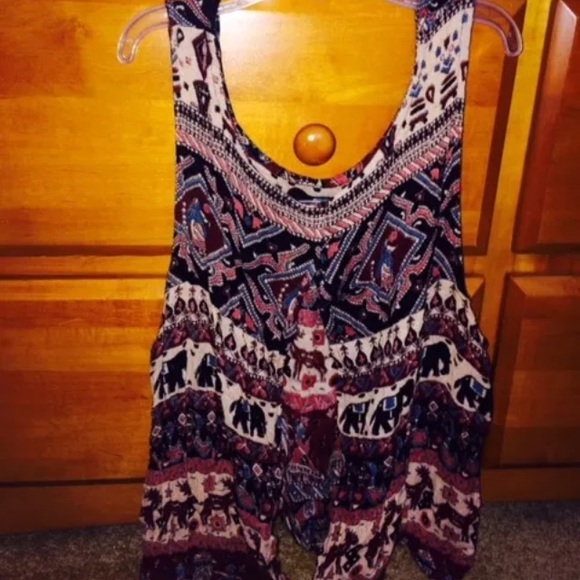 FOREVER 21 Womens Tribal Print Top - Picture 2 of 4