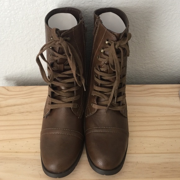 Brand new! Combat Boots