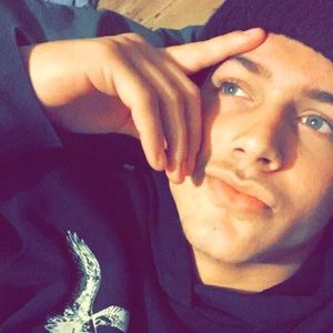 Meet your Posher, Brock