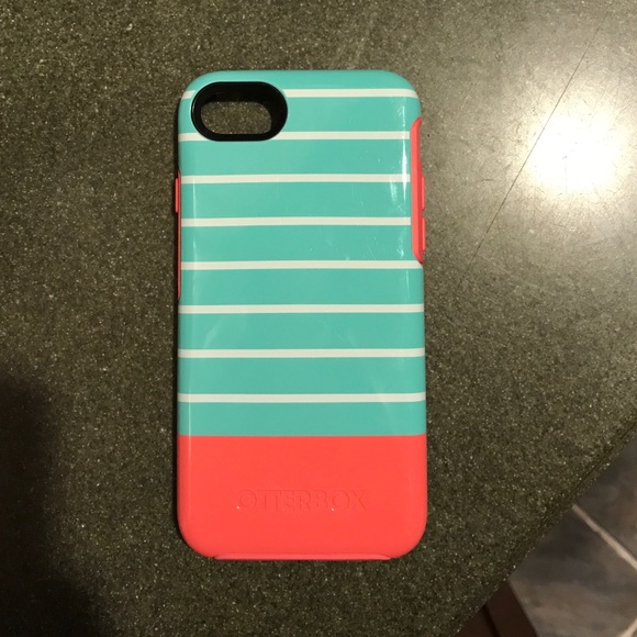 *SALE TODAY*iPhone 7 Otterbox Case
