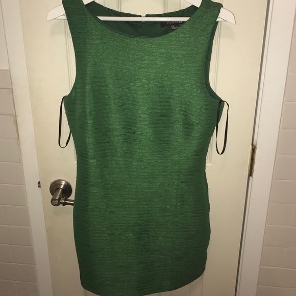 Forever 21 Dresses & Skirts - Kelly green dress