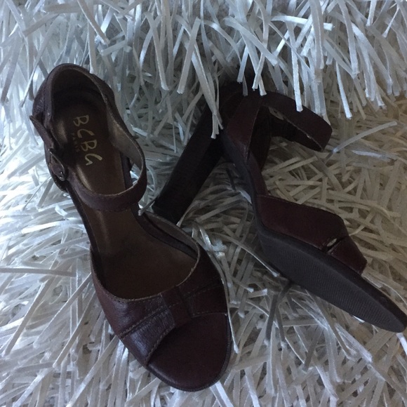 BCBG Shoes - BCBG Brown Leather Heels