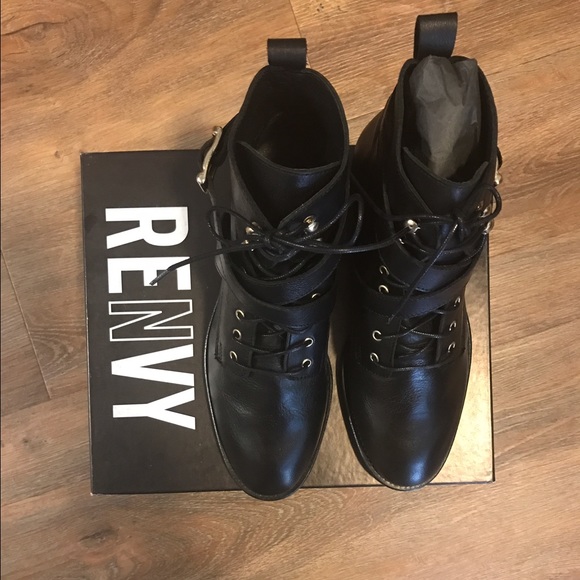 Brand new in box-never worn! Sizing runs small.