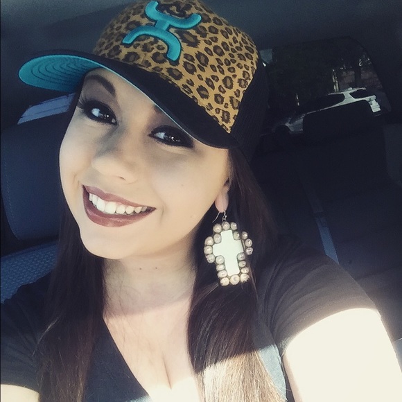 Meet your Posher, Kim