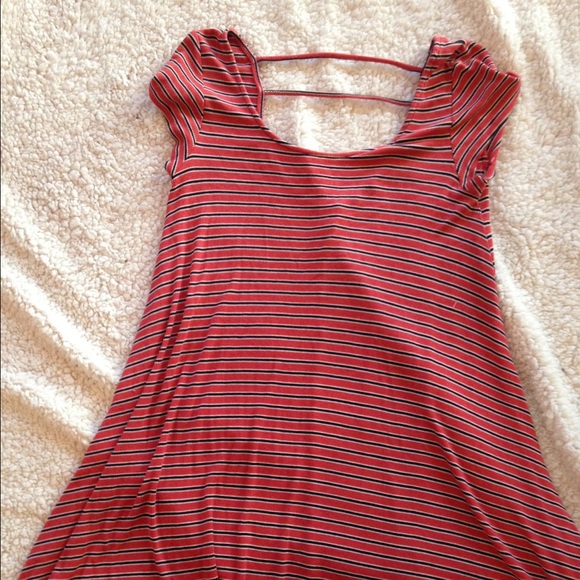 Short-Sleeved Strappy Back Dress