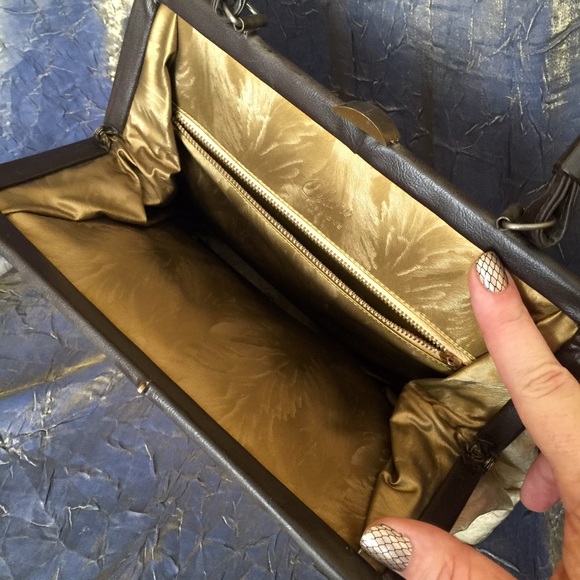 Plastic covered vintage embroidered purse handbag - Picture 4 of 4