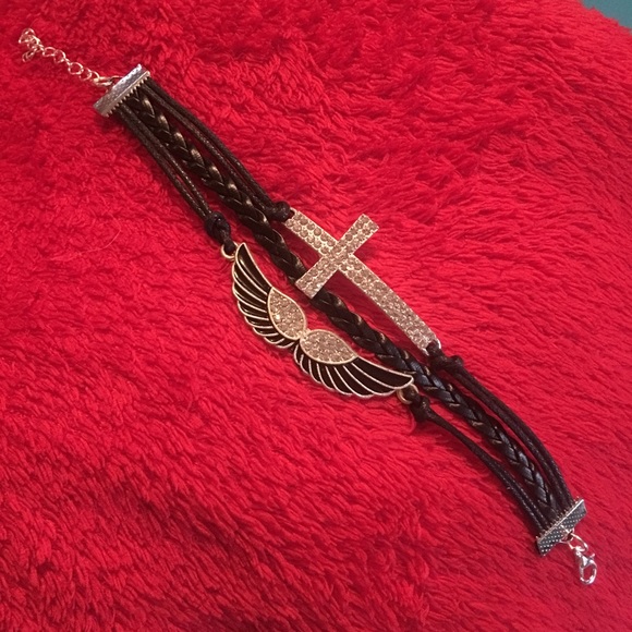 Cross & Wings Bracelet - Picture 2 of 2