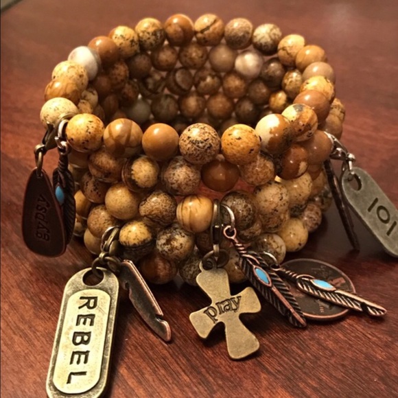 Sandy Agate Bead &Charm Bracelet - Picture 3 of 3