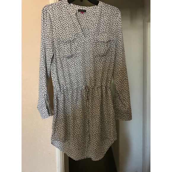 Vince Camuto Tops - Vince Camuto Top