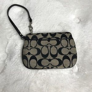 Coach Wristlet in Black
