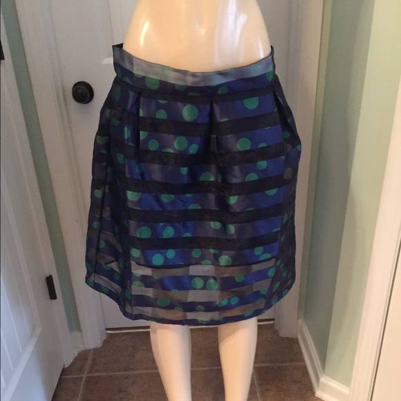 New arrival skirt - Picture 1 of 4