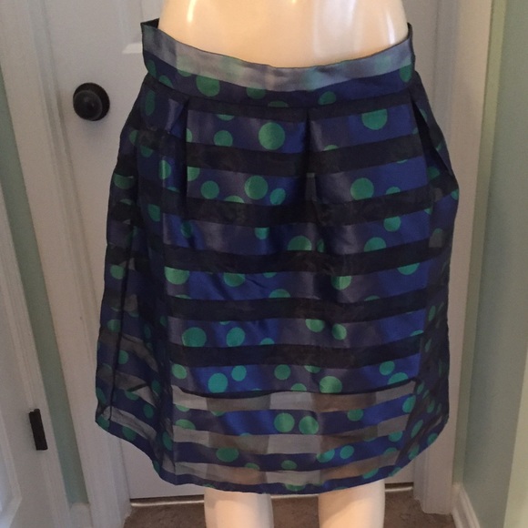 New arrival skirt - Picture 4 of 4