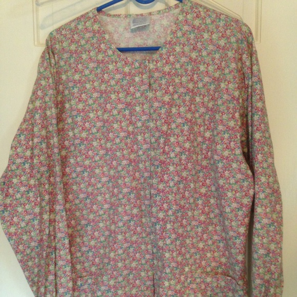 Scrub snap lab coat