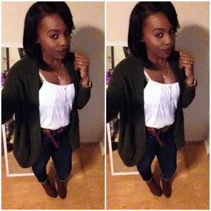 Meet your Posher, Ebony