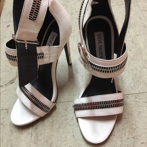 Steve Madden heels size 7