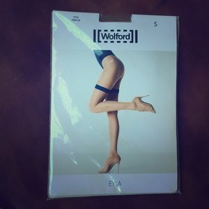 Nude / navy thigh high stocking