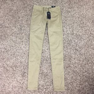 AMERICAN EAGLE OUTFITTERS JEGGING Khakis