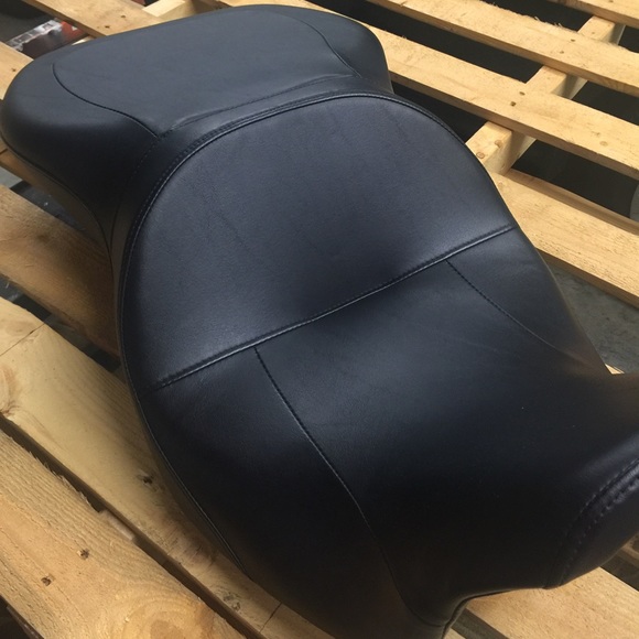 Harley Davidson Ultra Low Seat