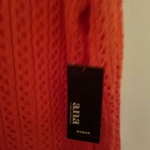 Long sleeve knit sweater