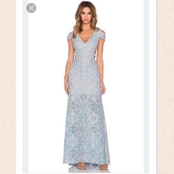 BCBGMAXAZRIA