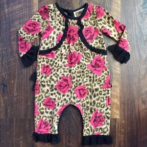 Rosie Leopard Outfit