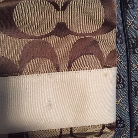 🚨SALE🚨Authentic Coach Handbag - Picture 4 of 7