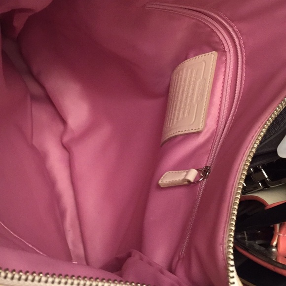 🚨SALE🚨Authentic Coach Handbag - Picture 5 of 7