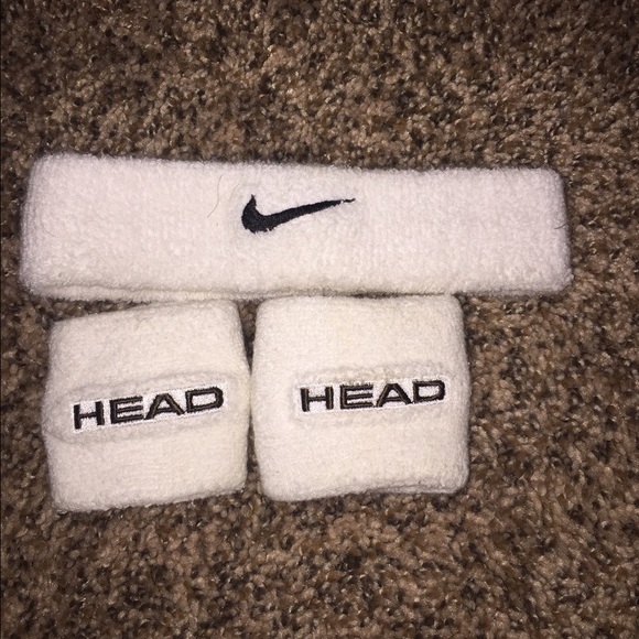 Nike sweat-absorbing headband/wristbands