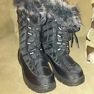 Brand New Winter Snow Boots 10