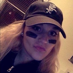 Meet your Posher, Gia