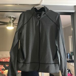 grey and black workout jacket