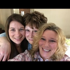 Meet your Posher, Sharon