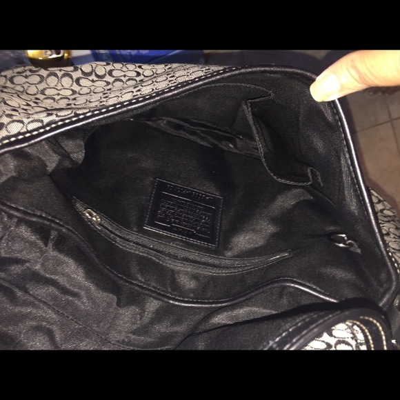 🚨SALE🚨Authentic Coach Handbag - Picture 4 of 4