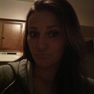 Meet your Posher, Cassie