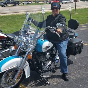 Meet your Posher, Pamela