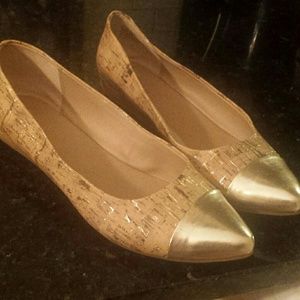 Kenneth Cole Reaction Flats