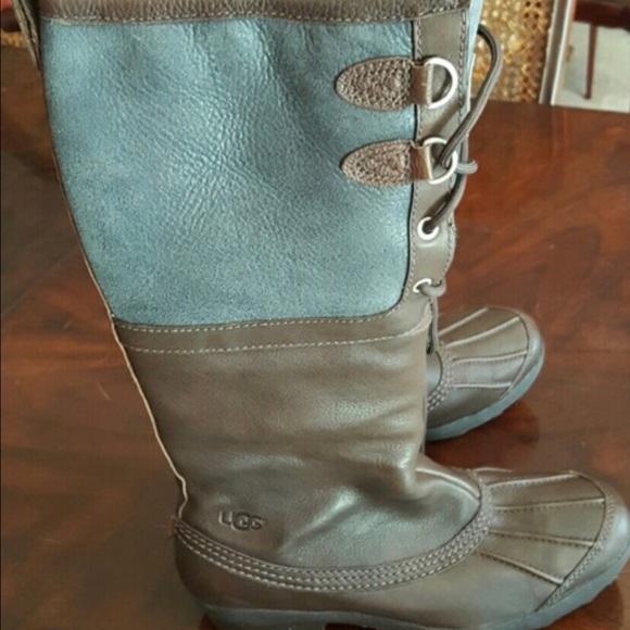 Ugg Belcloud Leather Boots