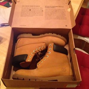 Men's 10.5 Timberland Boots