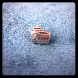 PANDORA cruise ship charm