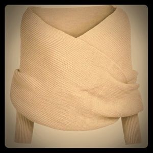 Oatmeal wrap sweater
