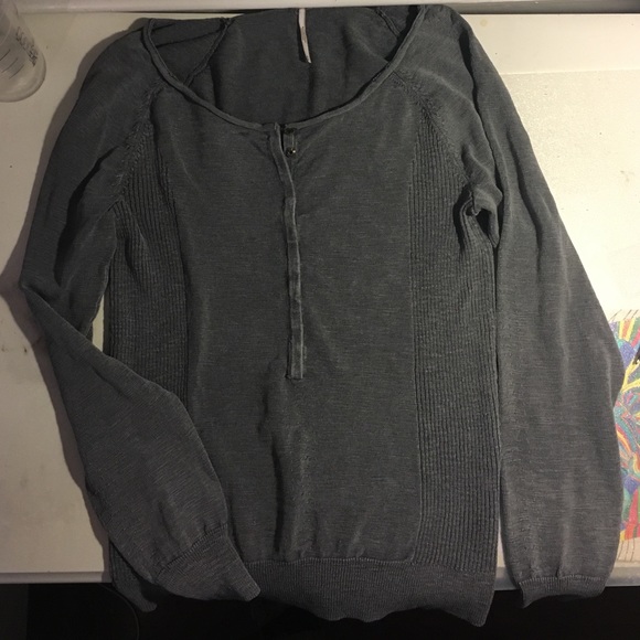 Free People long sleeved top