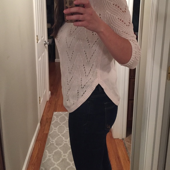 Old Navy Sweaters - Blush Sweater- perfect for Spring! ๐ธ Old Navy Sweaters - Blush Sweater- perfect for Spring! ๐ธ