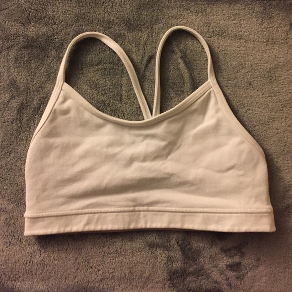 Lululemon athletica sports bra in whiten