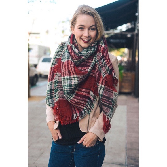 Flannel Blanket Scarf - Picture 2 of 3