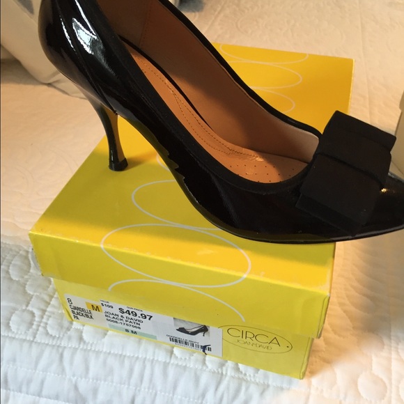 Black patent leather circa Joan and David shoes